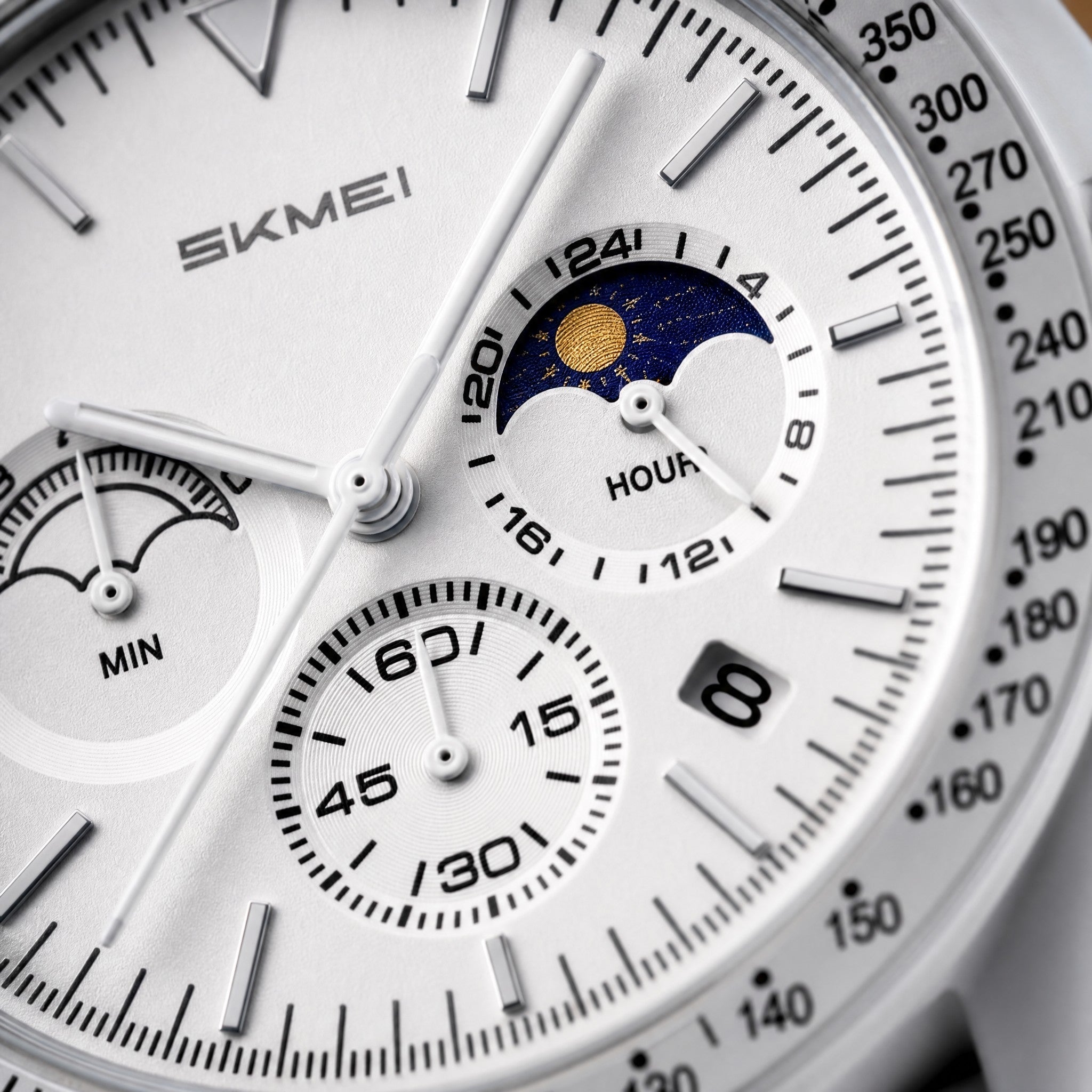 LUNARIS moonphase macro